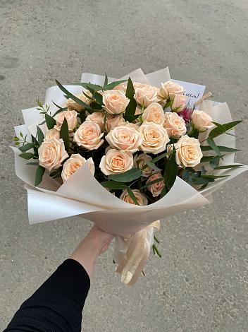 Букет Кремовые розы Латте в Калязине